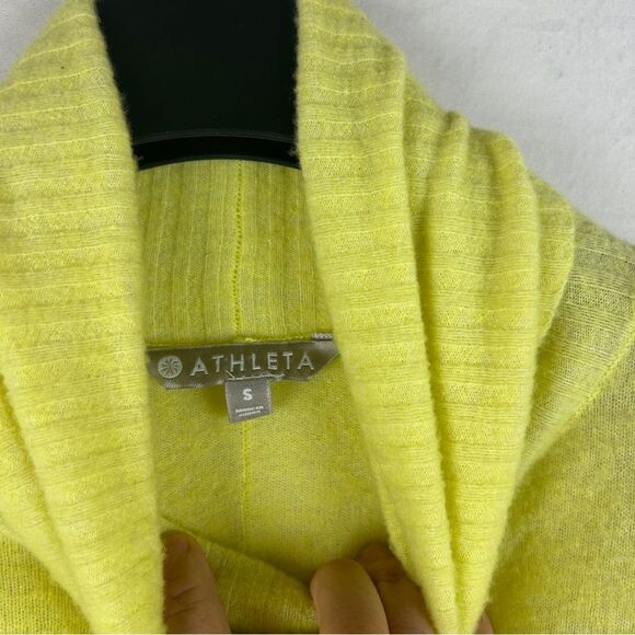 ATHLETA Transit Turtleneck merino wool sweater yellow size small side split - Picture 5 of 10